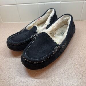 UGG Australia Women's Ansley Black Suede Leather‎ Moccasin Slippers Size 8